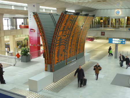 charles-de-gualle-airport-u