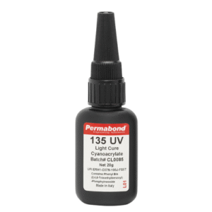 Permabond 135UV adhesive bottle – medium-viscosity, dual-curing UV/cyanoacrylate adhesive.